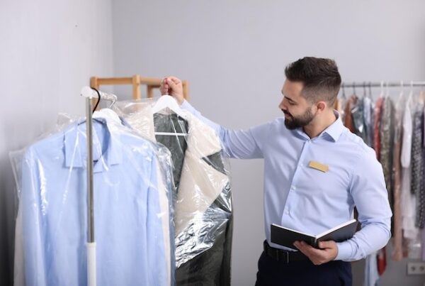 How much does dry cleaning a suit cost